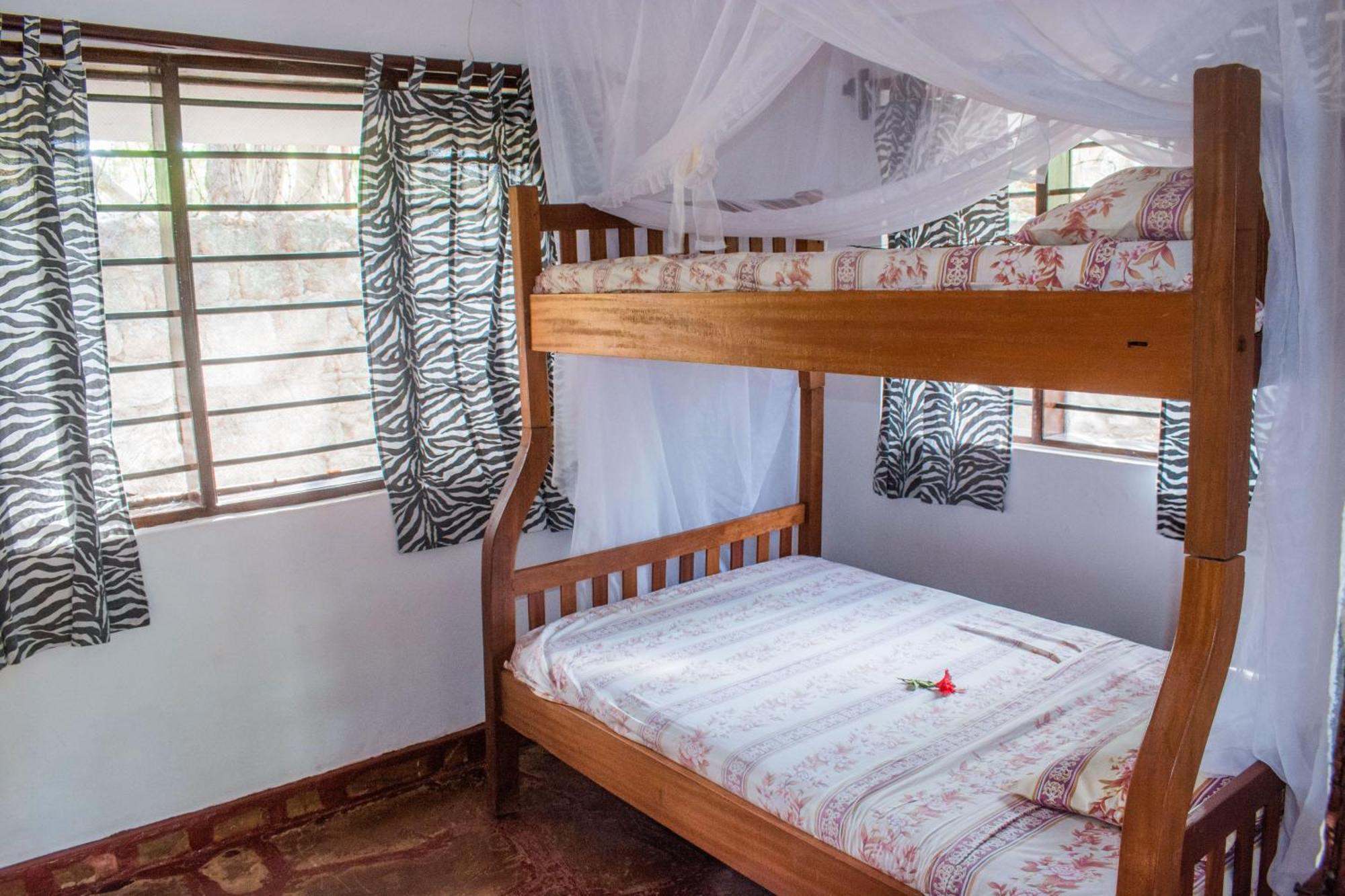 Kijani Cottages In Diani Diani Beach Exterior photo