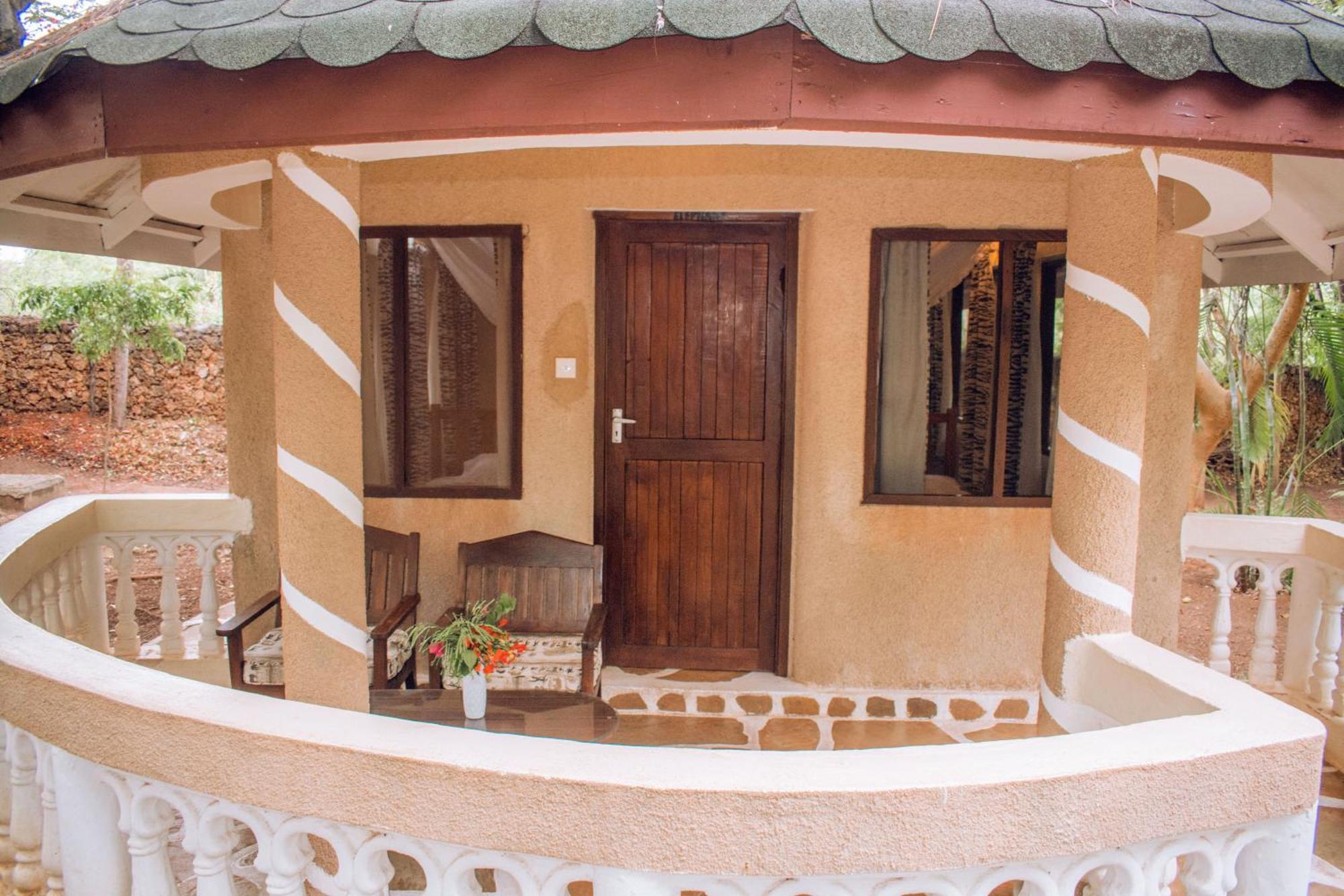 Kijani Cottages In Diani Diani Beach Exterior photo